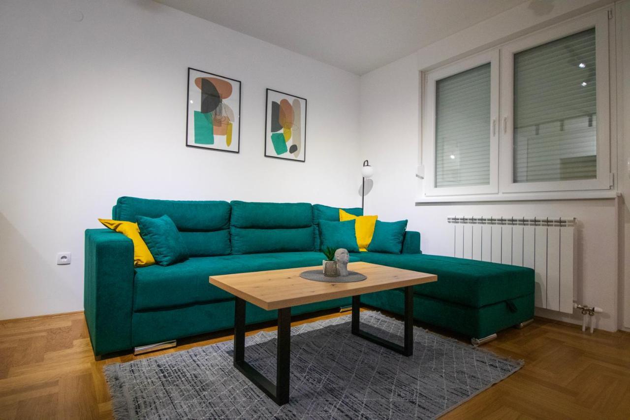 M&A Apartment-Easy Airport Lukavica Exterior foto