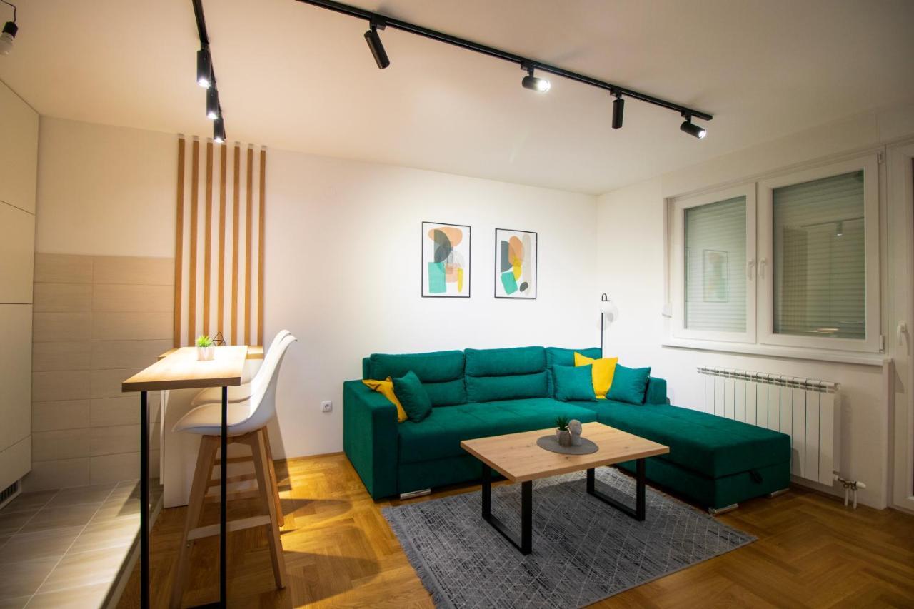 M&A Apartment-Easy Airport Lukavica Exterior foto