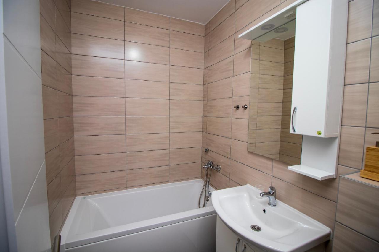 M&A Apartment-Easy Airport Lukavica Exterior foto